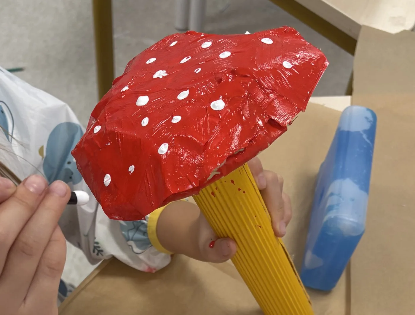 Muchomor z papier-mâché