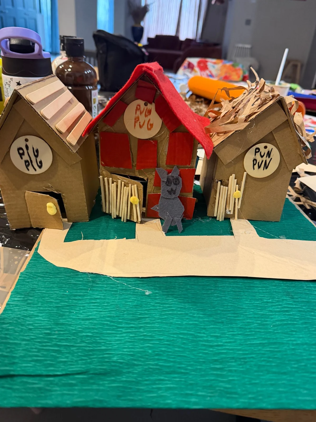 The Three Little Pigs: Building 3D Houses 🐷🏠